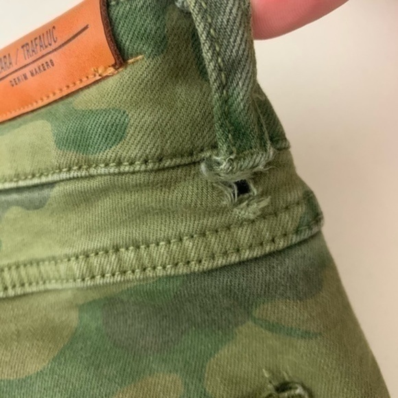 Zara Camo Distressed Stretch Skinny Jeans 4 - Picture 8 of 9